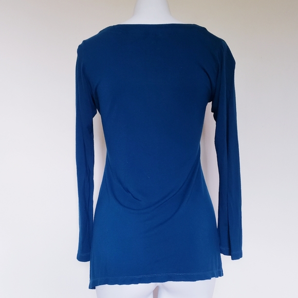 Yakn Yeti Long Sleeved Tree of Life Tunic Top - Picture 2 of 4